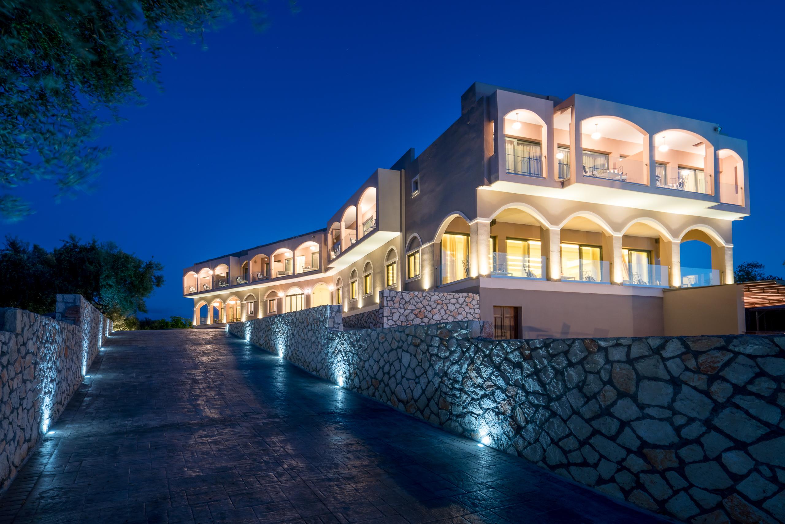 Elegance Luxury Executive Suites - Adults Only Tragaki Exterior foto