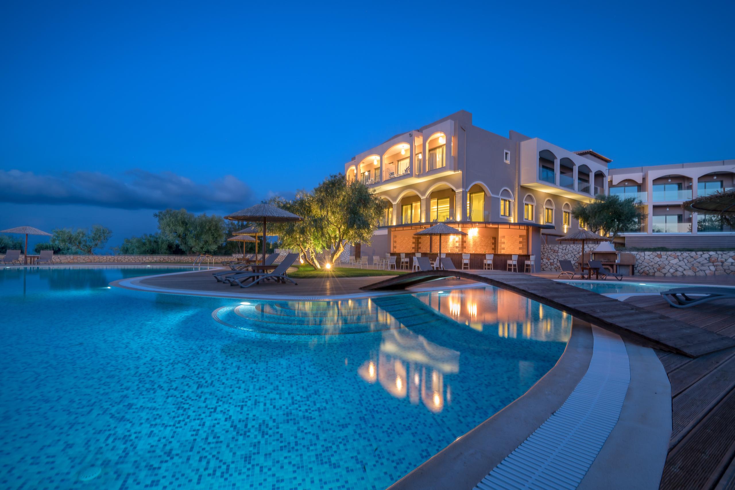 Elegance Luxury Executive Suites - Adults Only Tragaki Exterior foto