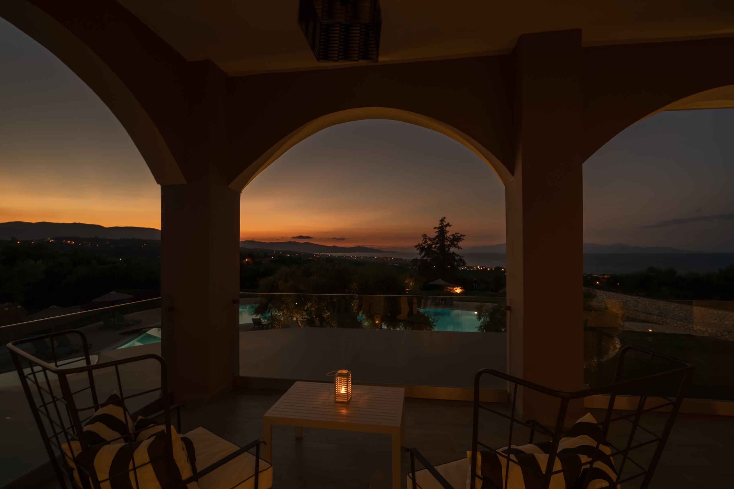 Elegance Luxury Executive Suites - Adults Only Tragaki Exterior foto