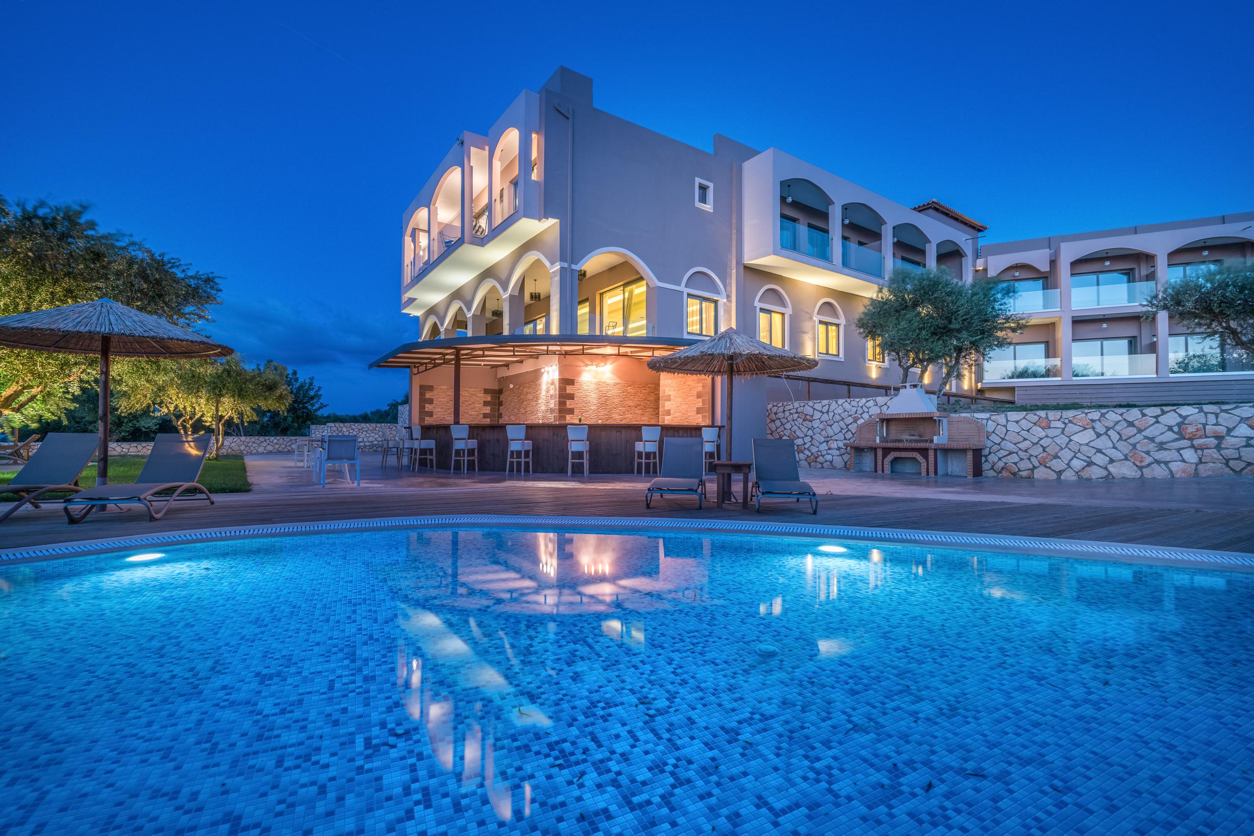 Elegance Luxury Executive Suites - Adults Only Tragaki Exterior foto