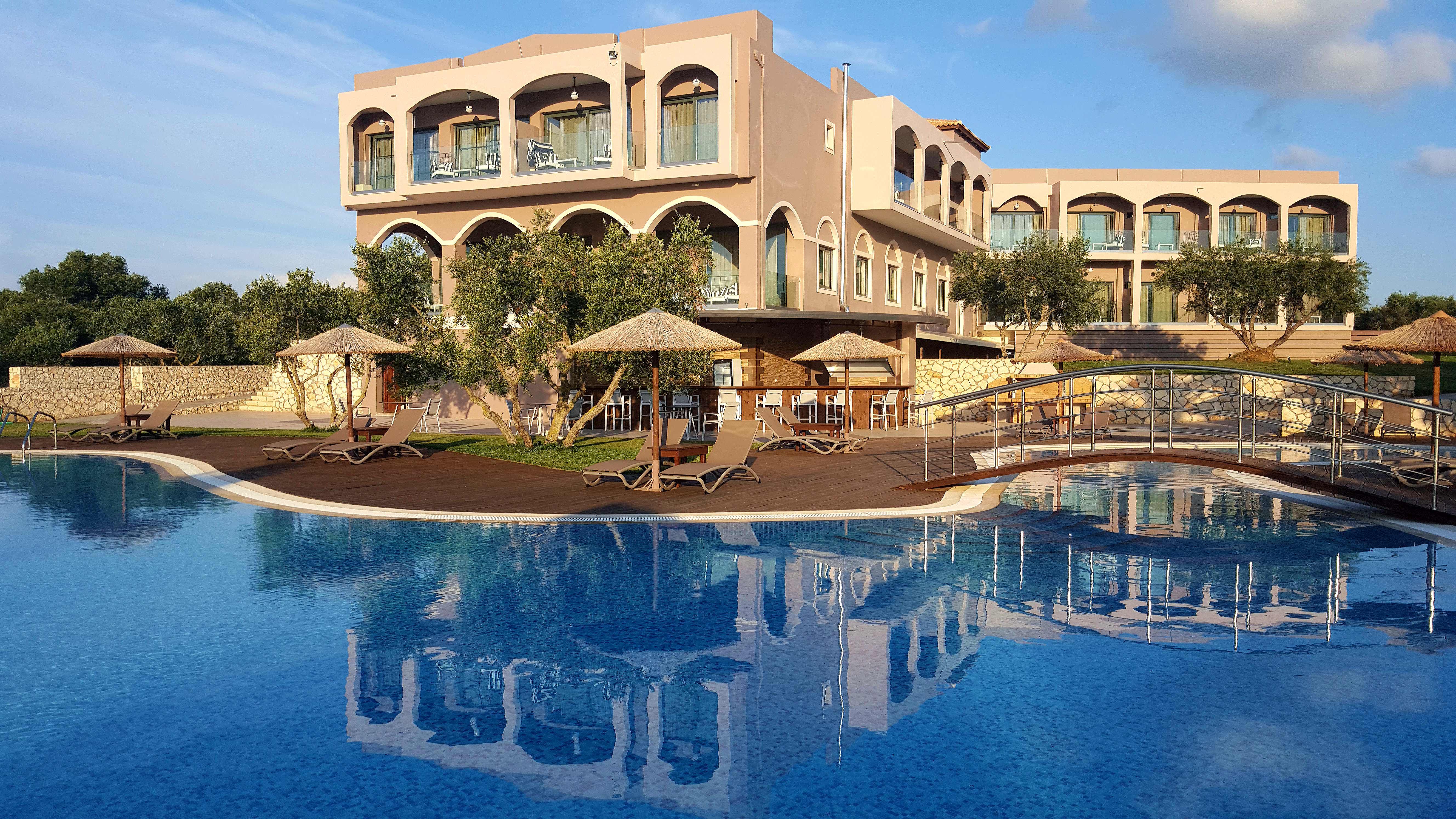 Elegance Luxury Executive Suites - Adults Only Tragaki Exterior foto