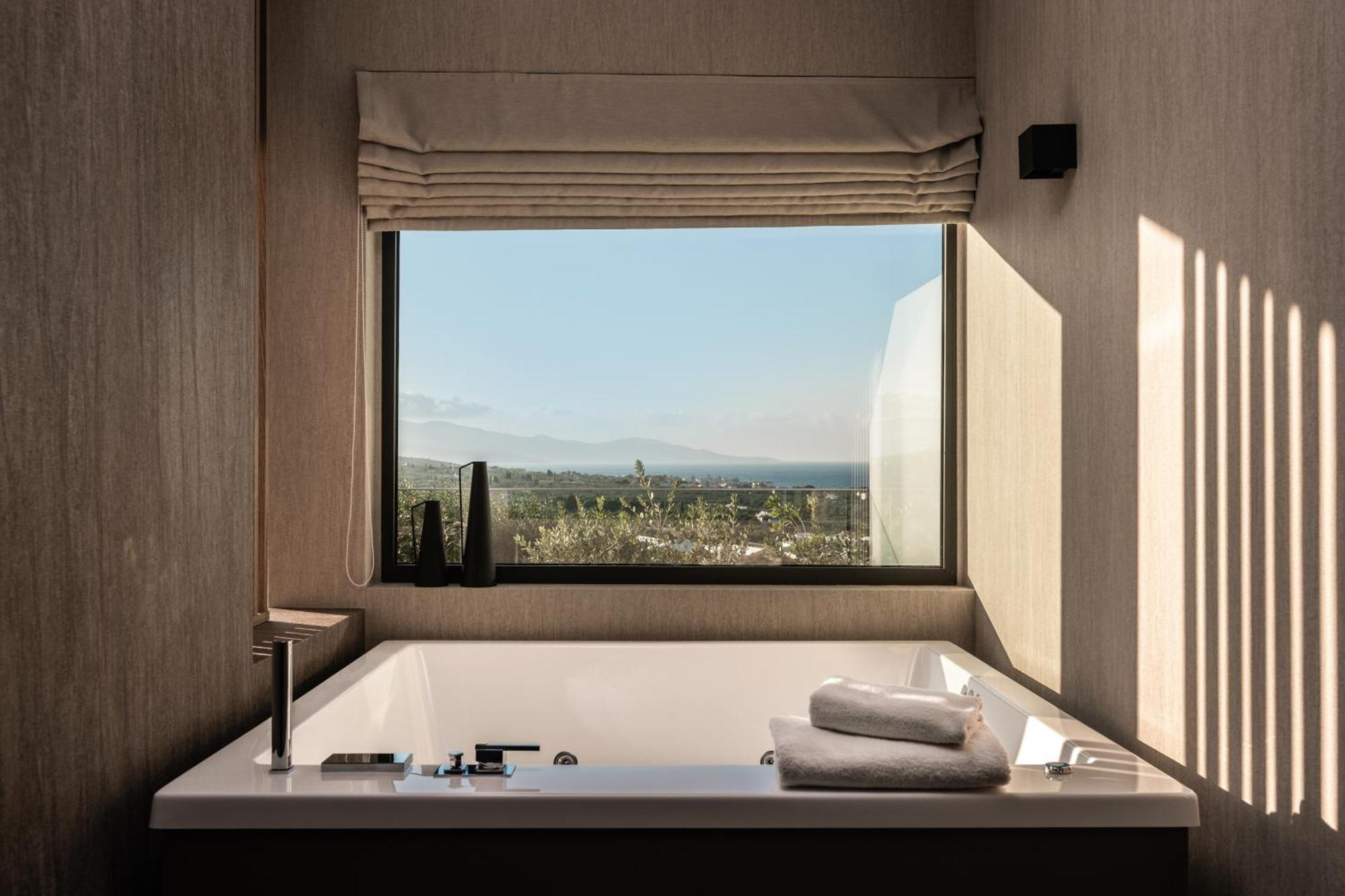 Elegance Luxury Executive Suites - Adults Only Tragaki Exterior foto