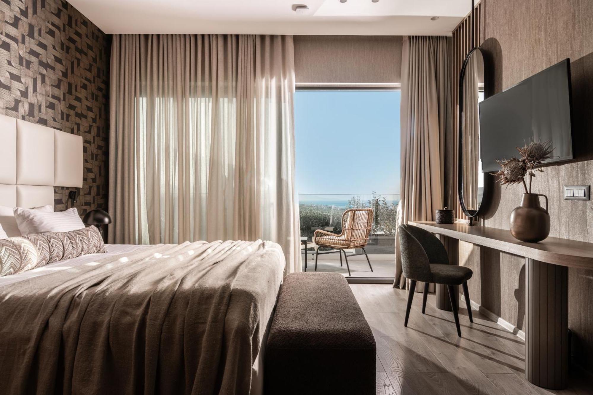 Elegance Luxury Executive Suites - Adults Only Tragaki Exterior foto