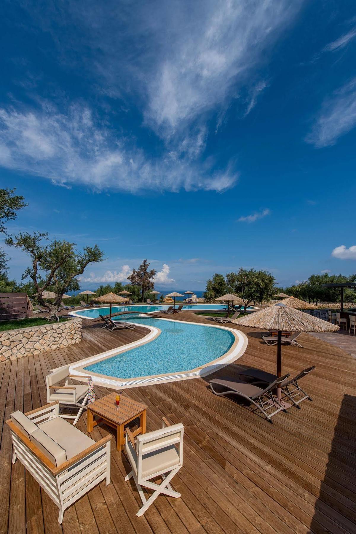 Elegance Luxury Executive Suites - Adults Only Tragaki Exterior foto